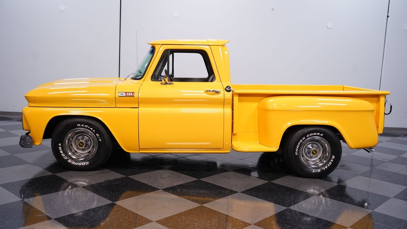 Chevrolet-C-10-1965-Pickup-Truck-2