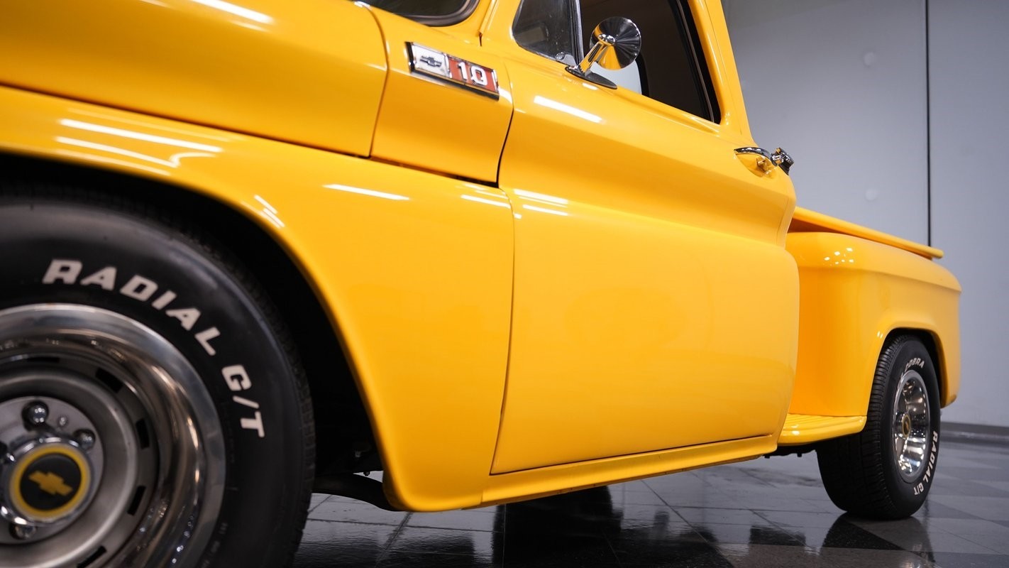 Chevrolet-C-10-1965-Pickup-Truck-21