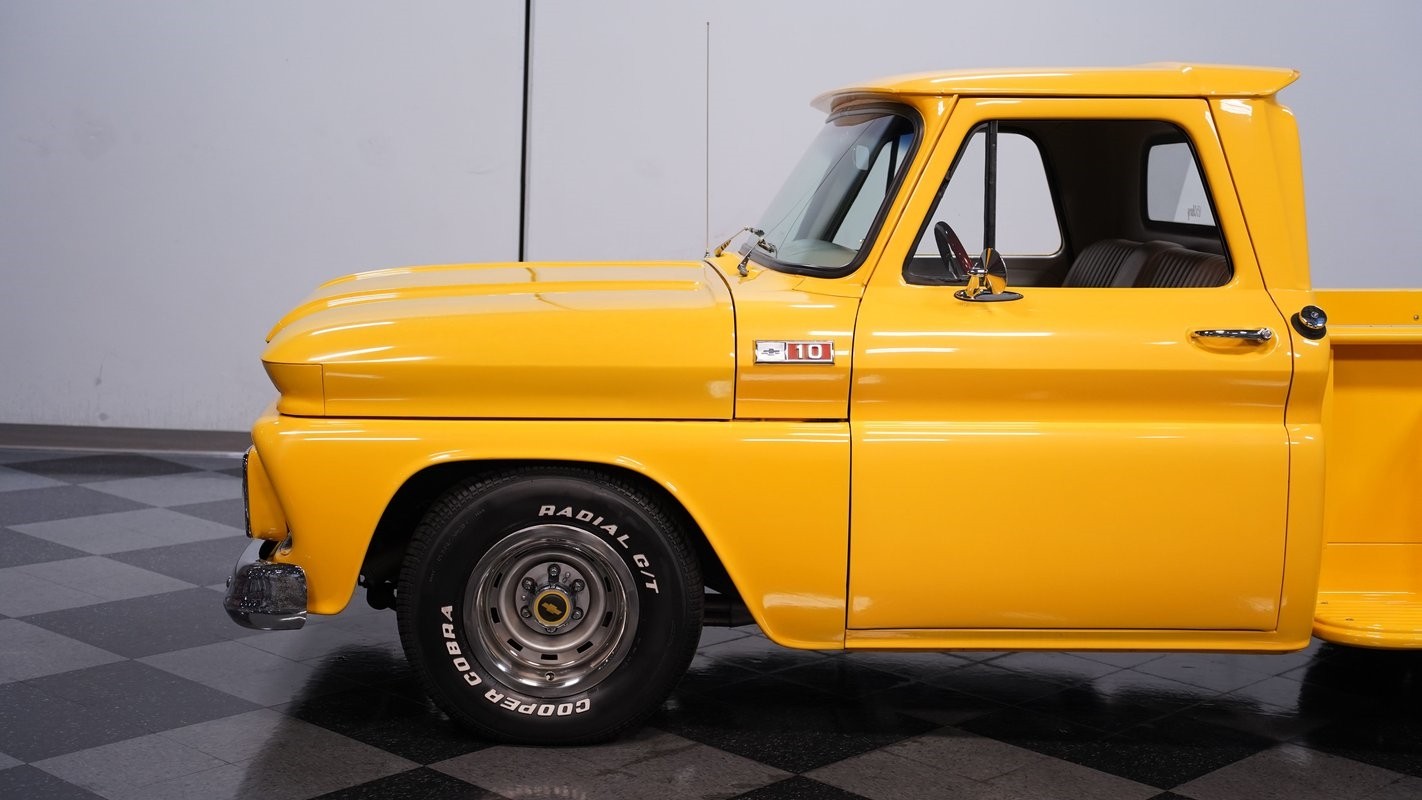 Chevrolet-C-10-1965-Pickup-Truck-22