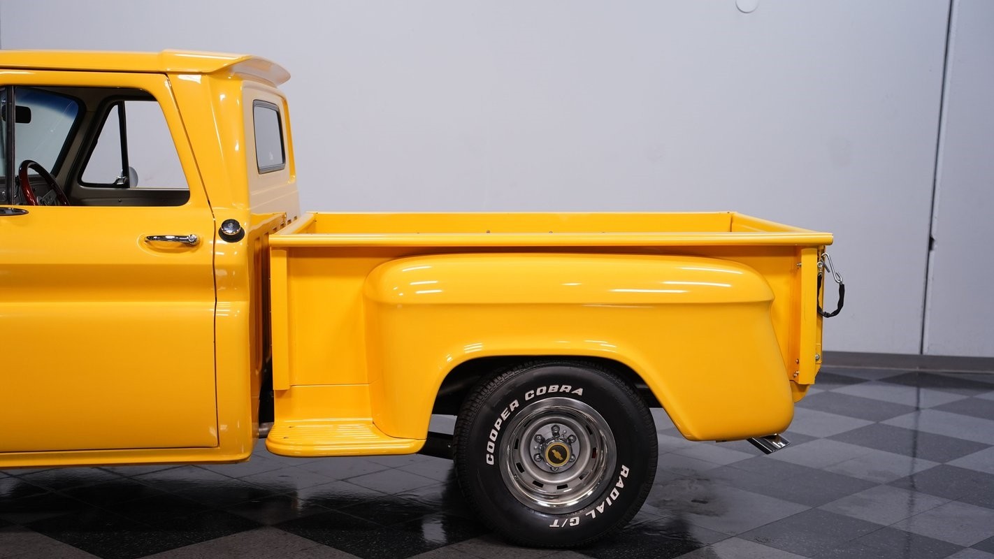 Chevrolet-C-10-1965-Pickup-Truck-23