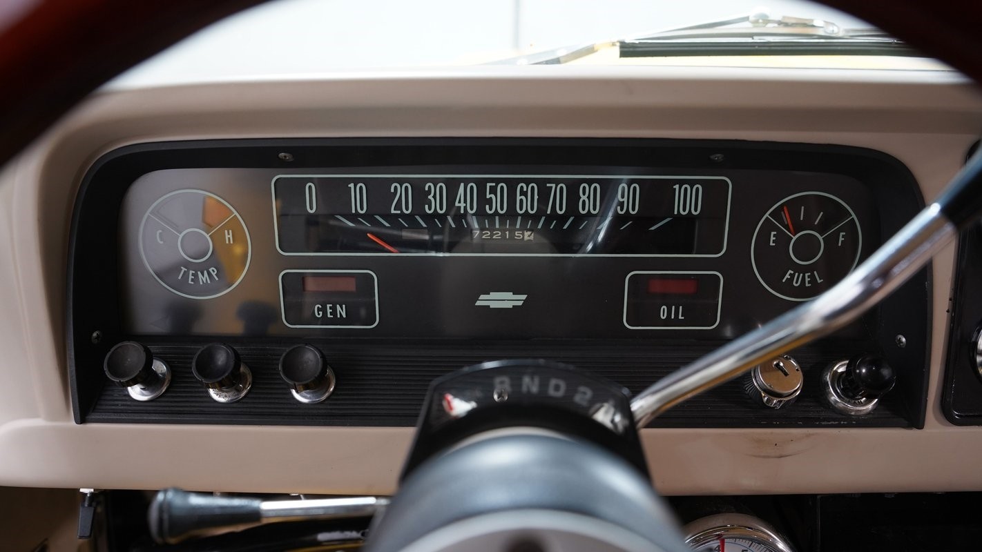 Chevrolet-C-10-1965-Pickup-Truck-36