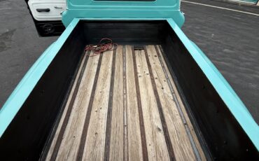 Chevrolet-C-10-1965-Standard-Cab-Pickup-7