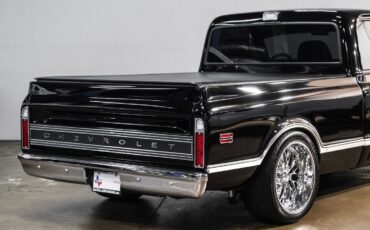Chevrolet-C-10-1967-Pickup-Truck-10