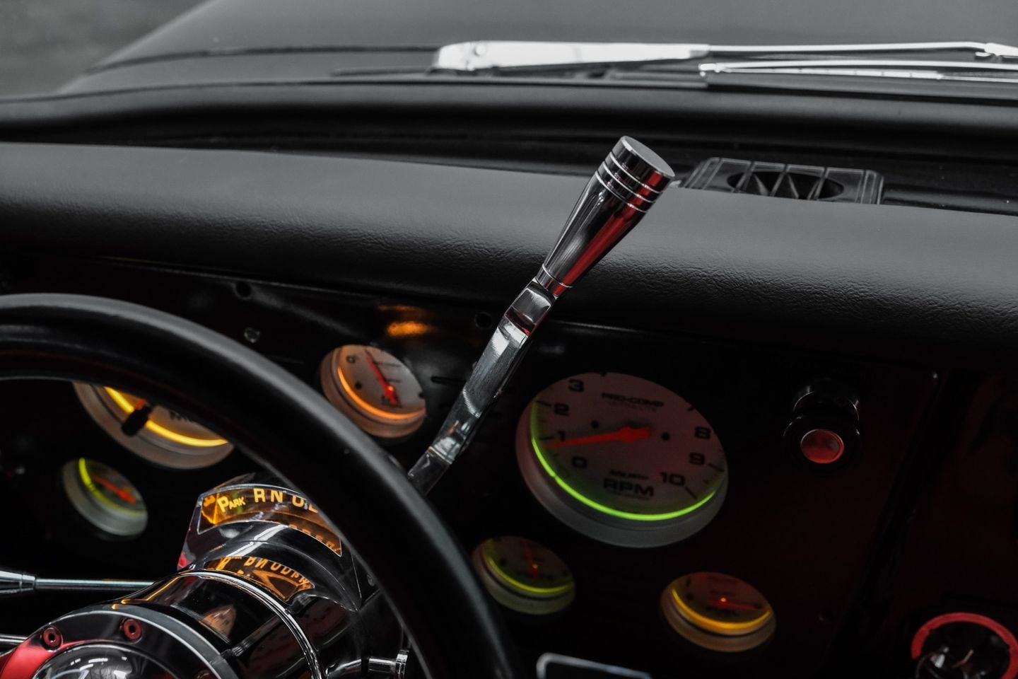 Chevrolet-C-10-1967-Pickup-Truck-25