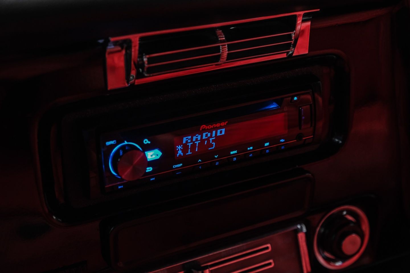 Chevrolet-C-10-1967-Pickup-Truck-29