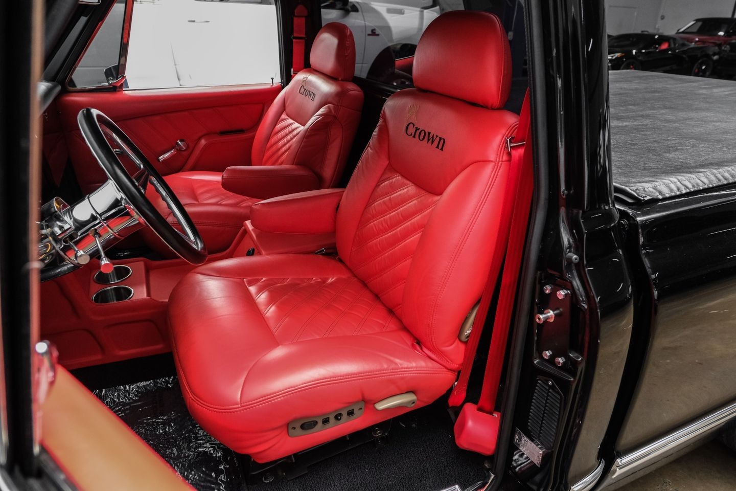 Chevrolet-C-10-1967-Pickup-Truck-3