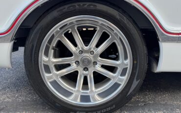 Chevrolet-C-10-1968-Pickup-Truck-12