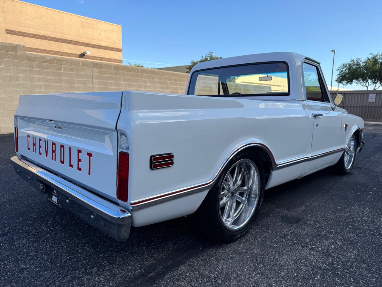 Chevrolet-C-10-1968-Pickup-Truck-7