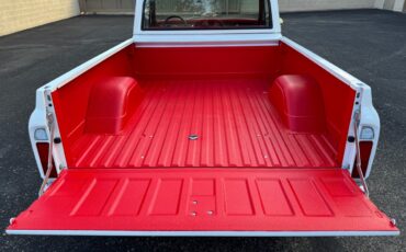 Chevrolet-C-10-1968-Pickup-Truck-9