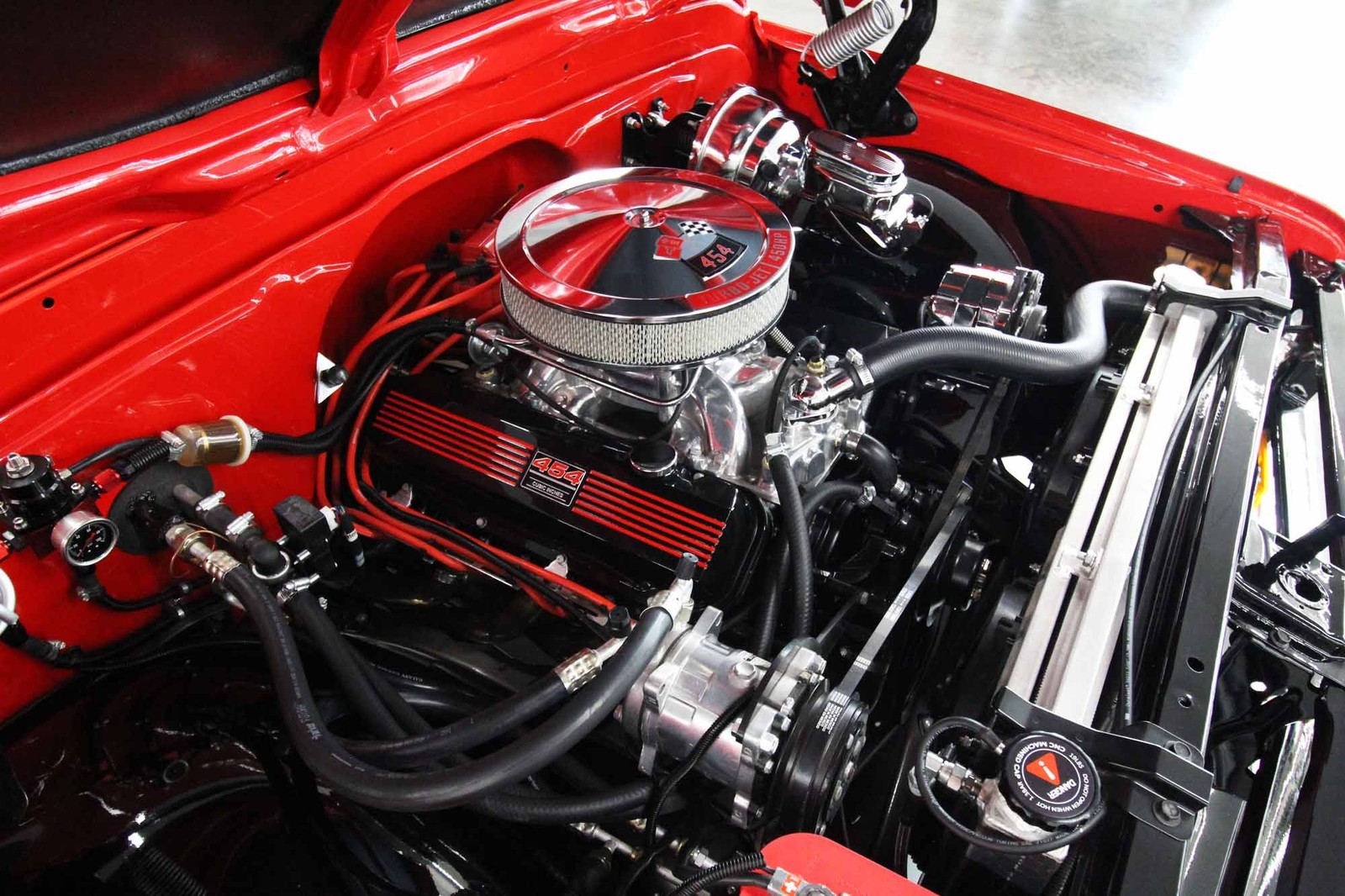 Chevrolet-C-10-1968-Restomod-26