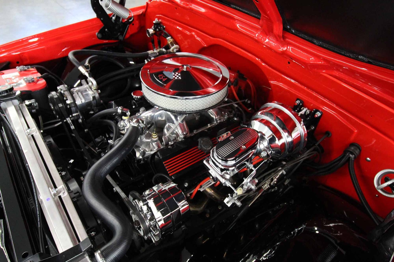 Chevrolet-C-10-1968-Restomod-28