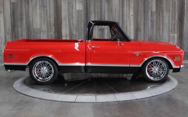 Chevrolet-C-10-1968-Restomod-4