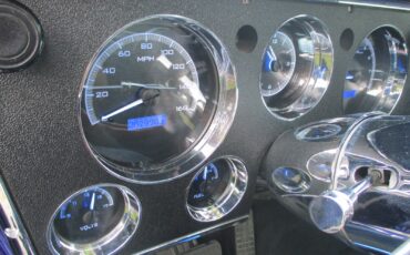 Chevrolet-C-10-1970-Standard-Cab-Pickup-10