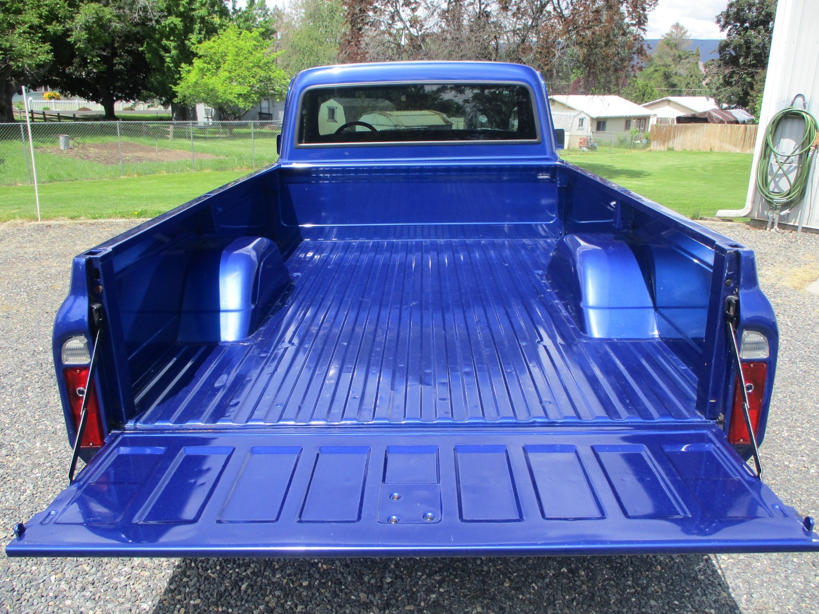 Chevrolet-C-10-1970-Standard-Cab-Pickup-15