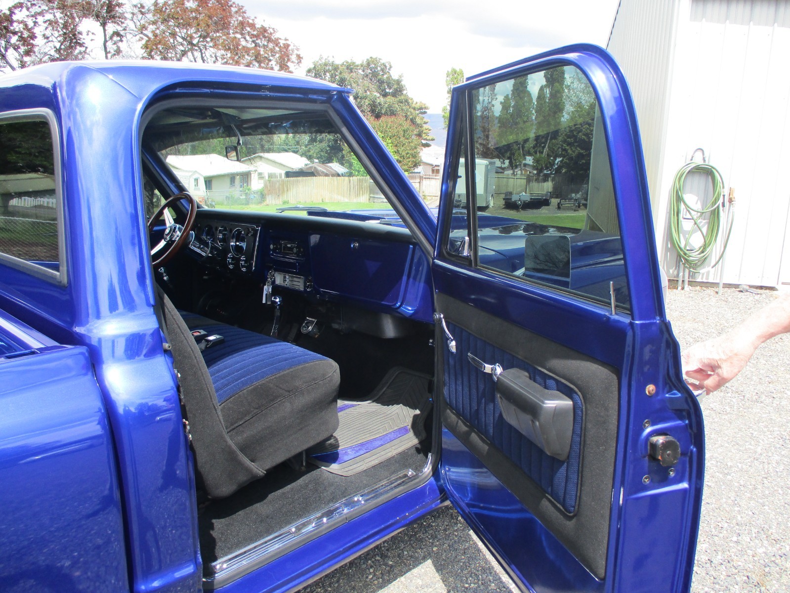 Chevrolet-C-10-1970-Standard-Cab-Pickup-23