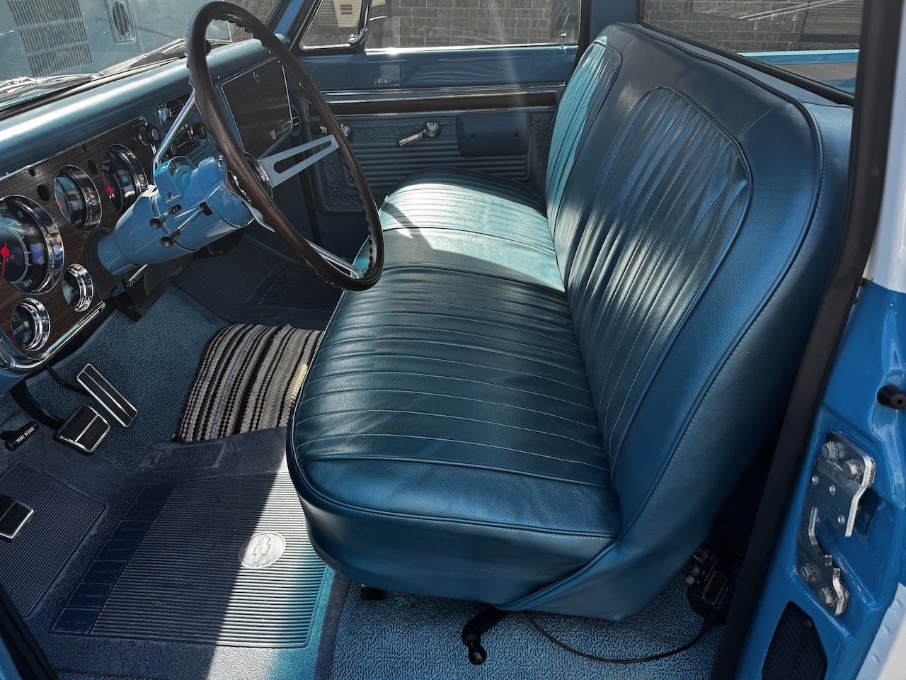 Chevrolet-C-10-1971-Pick-up-16