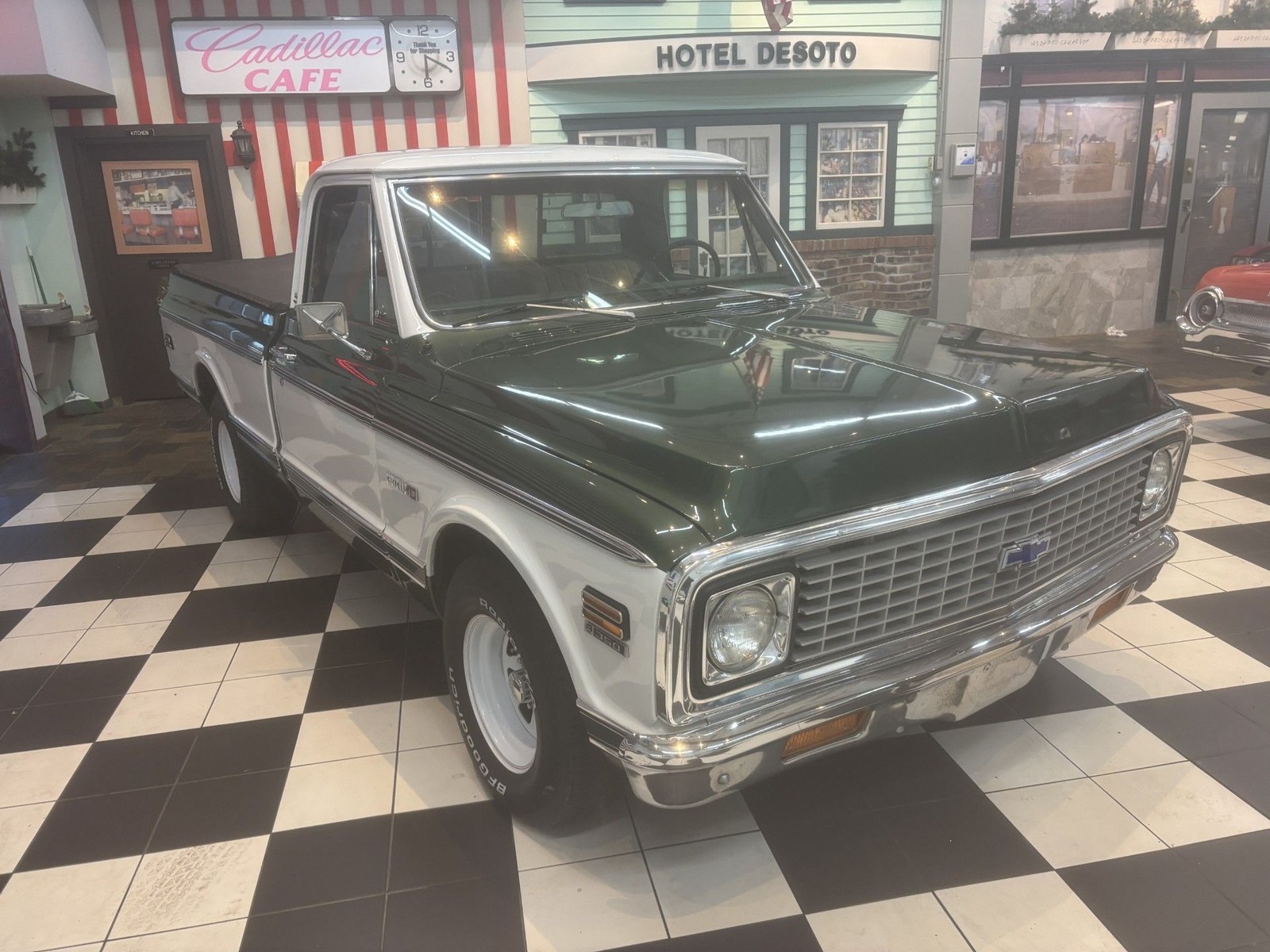 Chevrolet-C-10-1971-Short-Box-31