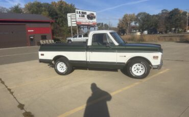 Chevrolet-C-10-1971-Short-Box-9