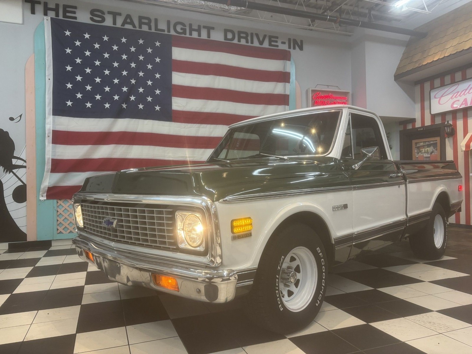 Chevrolet-C-10-1971-Short-Box