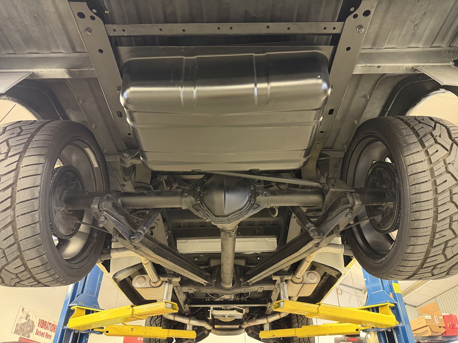 Chevrolet-C-10-1971-TRUCK-2