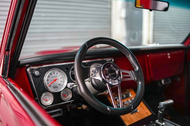 Chevrolet-C-10-1972-Pickup-3