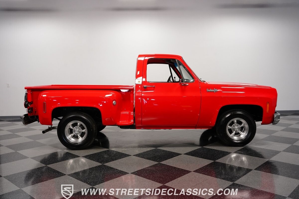 Chevrolet-C-10-1973-Pickup-Truck-14