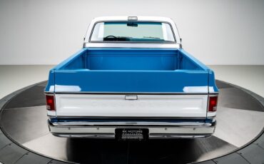 Chevrolet-C-10-1973-Pickup-Truck-16