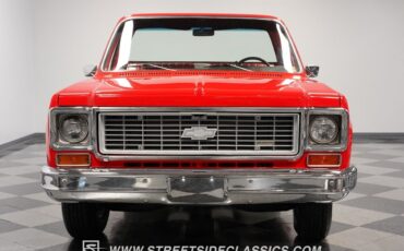 Chevrolet-C-10-1973-Pickup-Truck-17