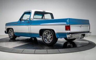 Chevrolet-C-10-1973-Pickup-Truck-17