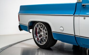 Chevrolet-C-10-1973-Pickup-Truck-22