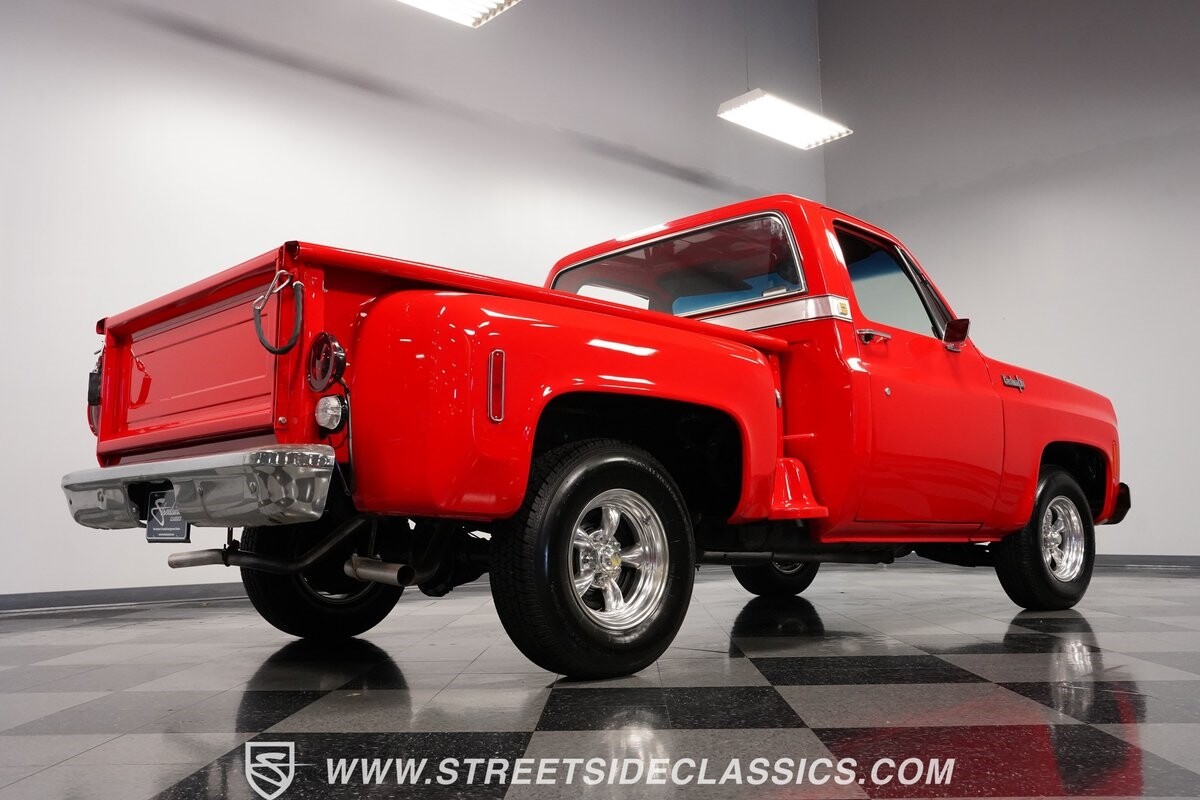 Chevrolet-C-10-1973-Pickup-Truck-27