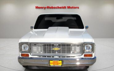 Chevrolet-C-10-1974-Classic-Car-13