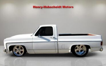 Chevrolet-C-10-1974-Classic-Car-14