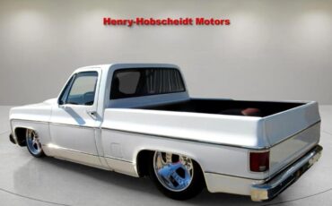 Chevrolet-C-10-1974-Classic-Car-18