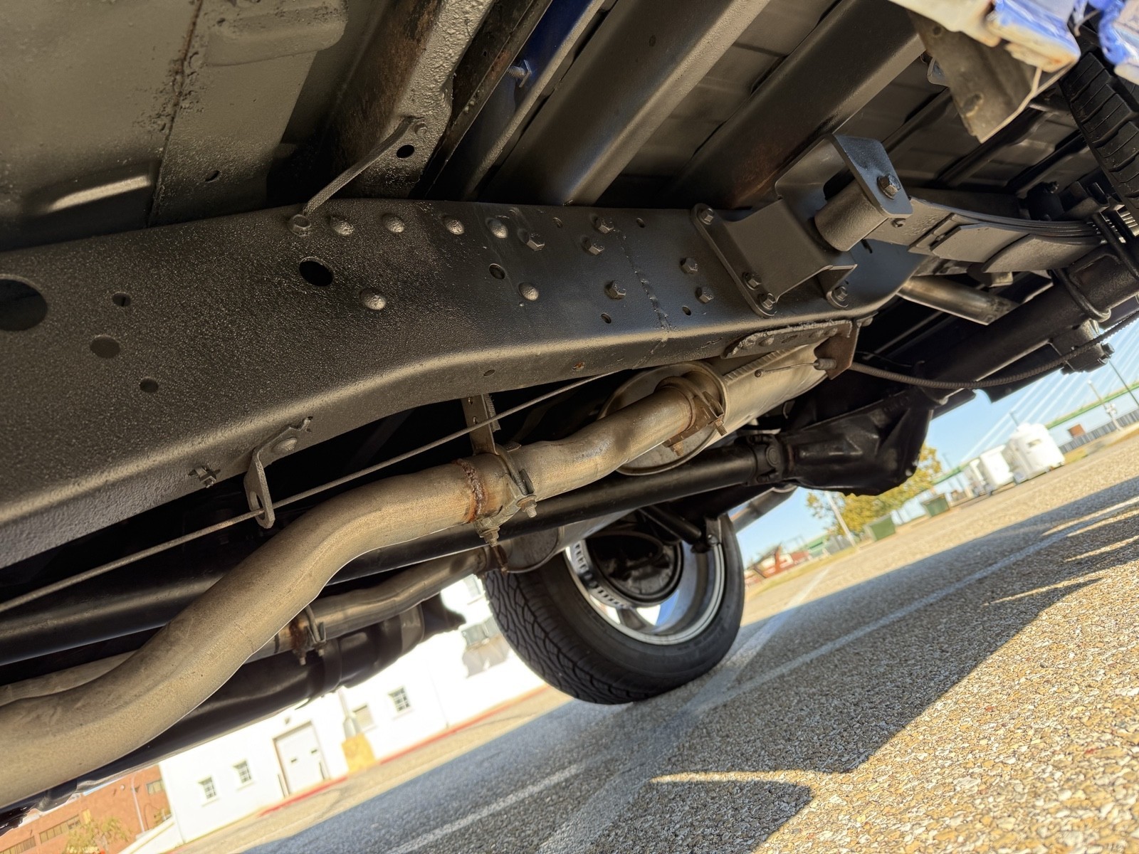 Chevrolet-C-10-1976-Standard-Cab-Pickup-12