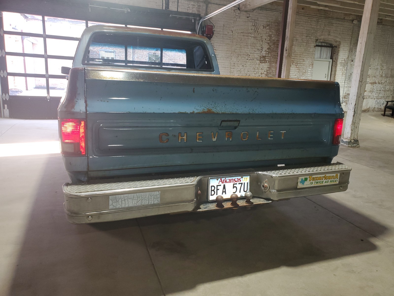 Chevrolet-C-10-1980-Standard-Cab-Pickup-16