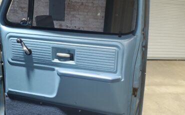 Chevrolet-C-10-1980-Standard-Cab-Pickup-6