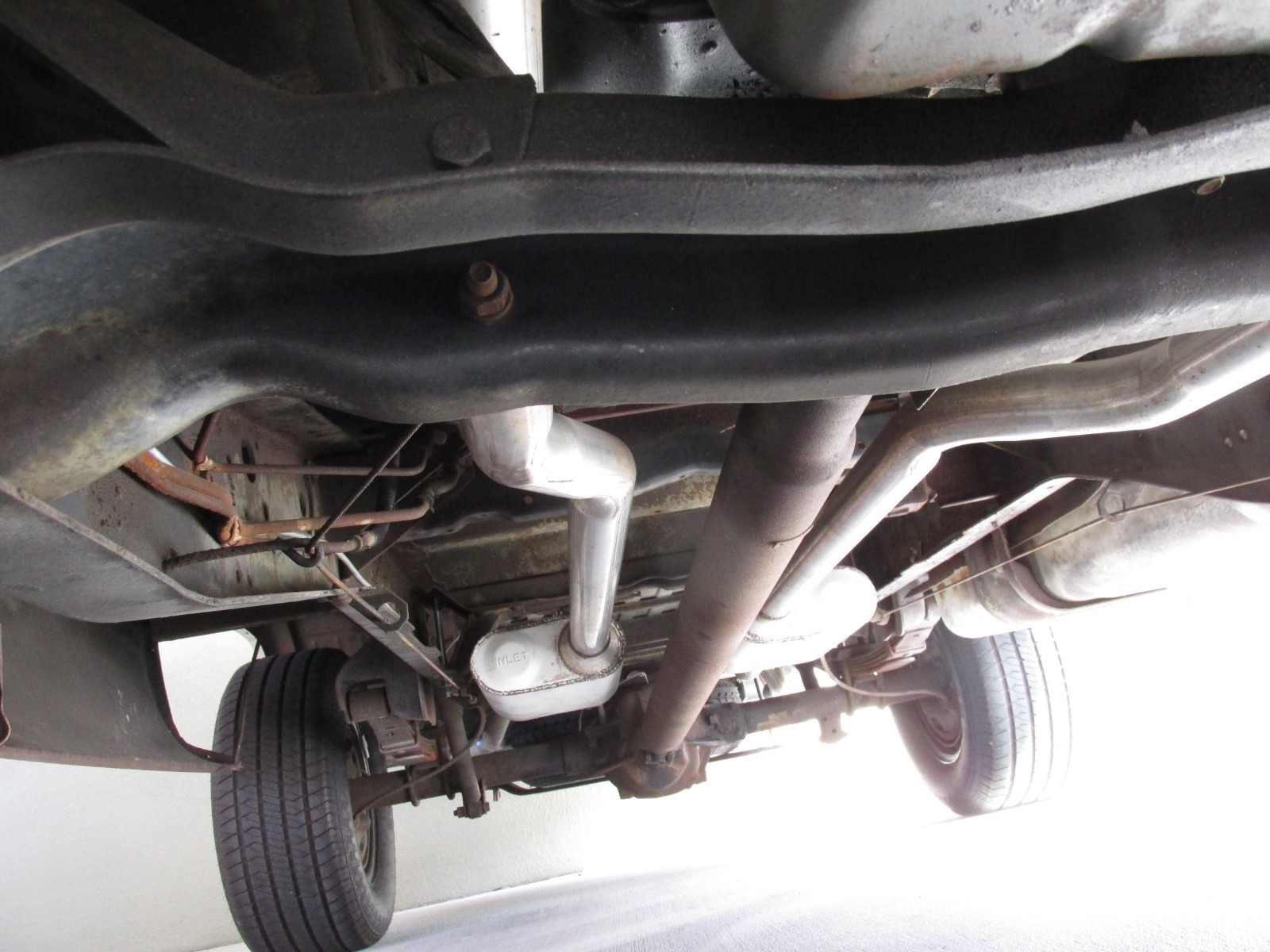 Chevrolet-C-10-1983-Standard-Cab-Pickup-33