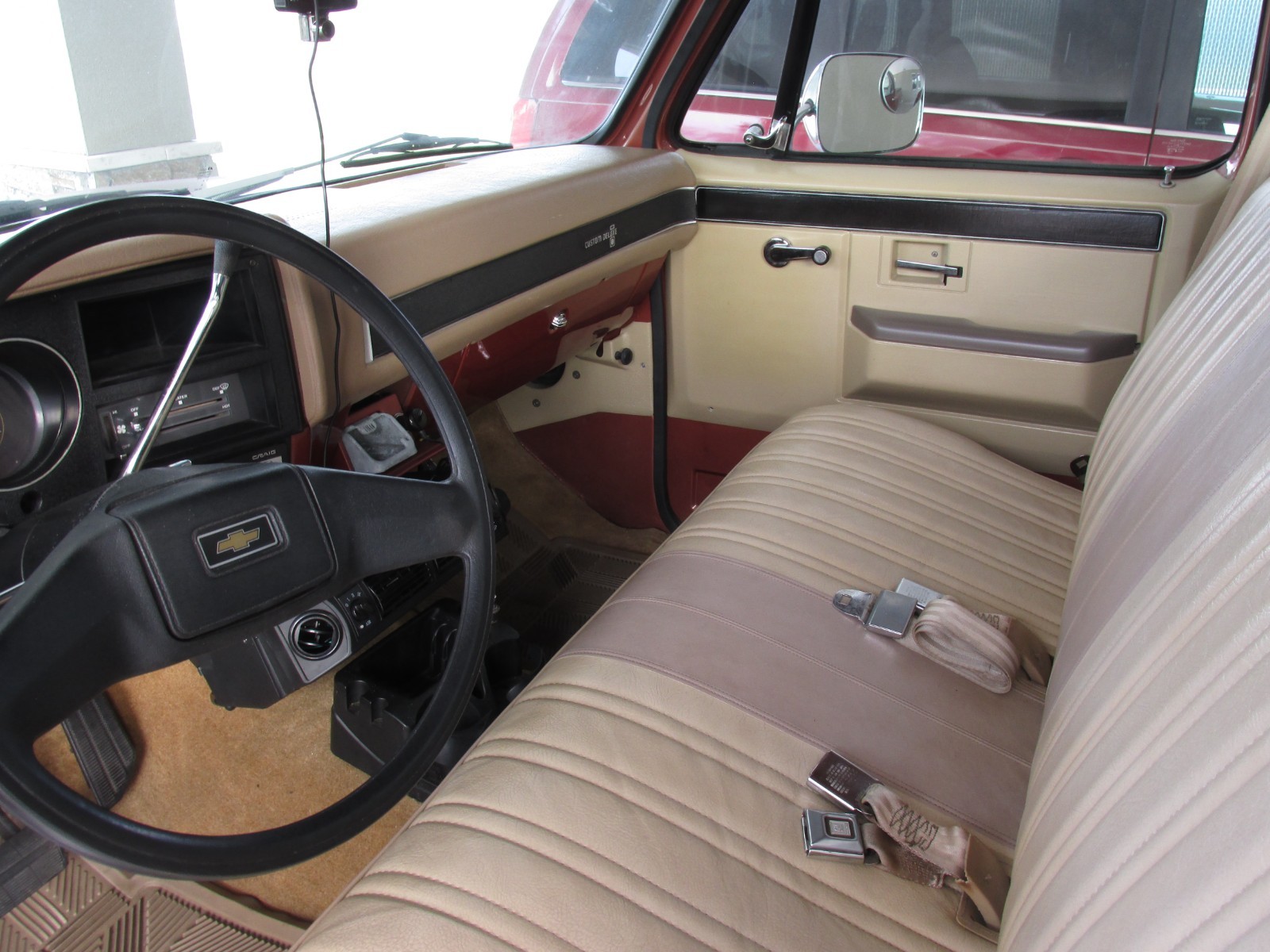 Chevrolet-C-10-1983-Standard-Cab-Pickup-37