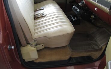 Chevrolet-C-10-1983-Standard-Cab-Pickup-38