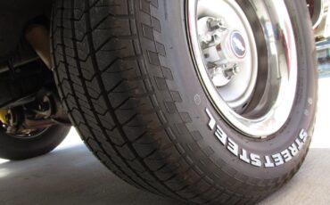 Chevrolet-C-10-1983-Standard-Cab-Pickup-39