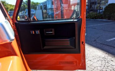 Chevrolet-C-10-1984-Standard-Cab-Pickup-18