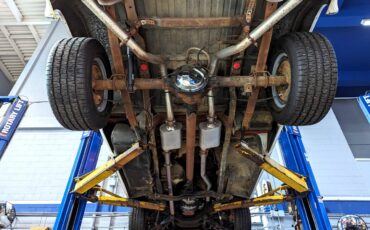 Chevrolet-C-10-1984-Standard-Cab-Pickup-32