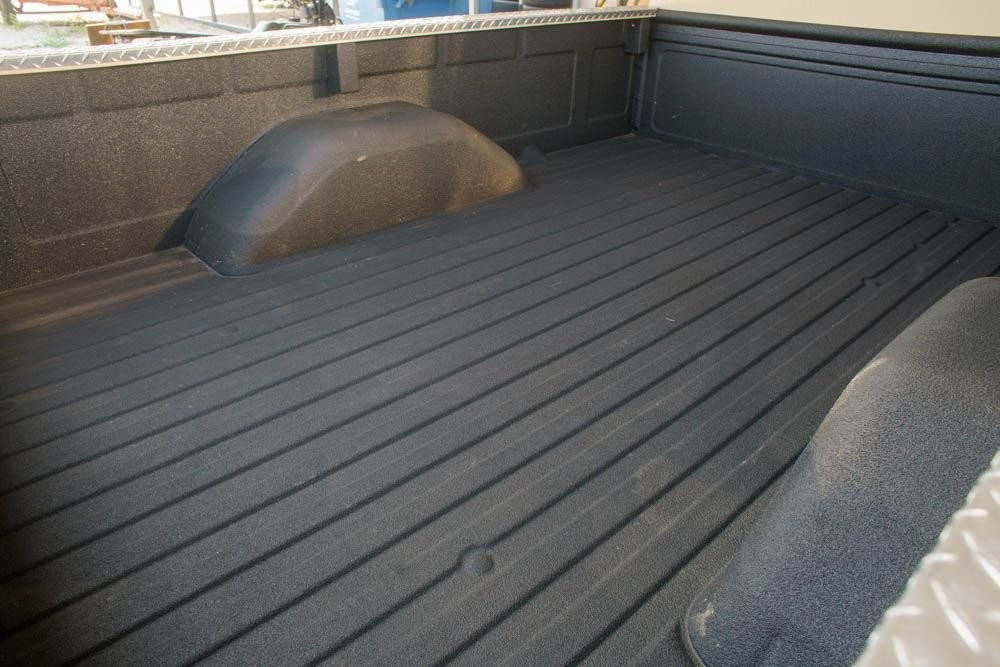 Chevrolet-C-10-1985-Standard-Cab-Pickup-11