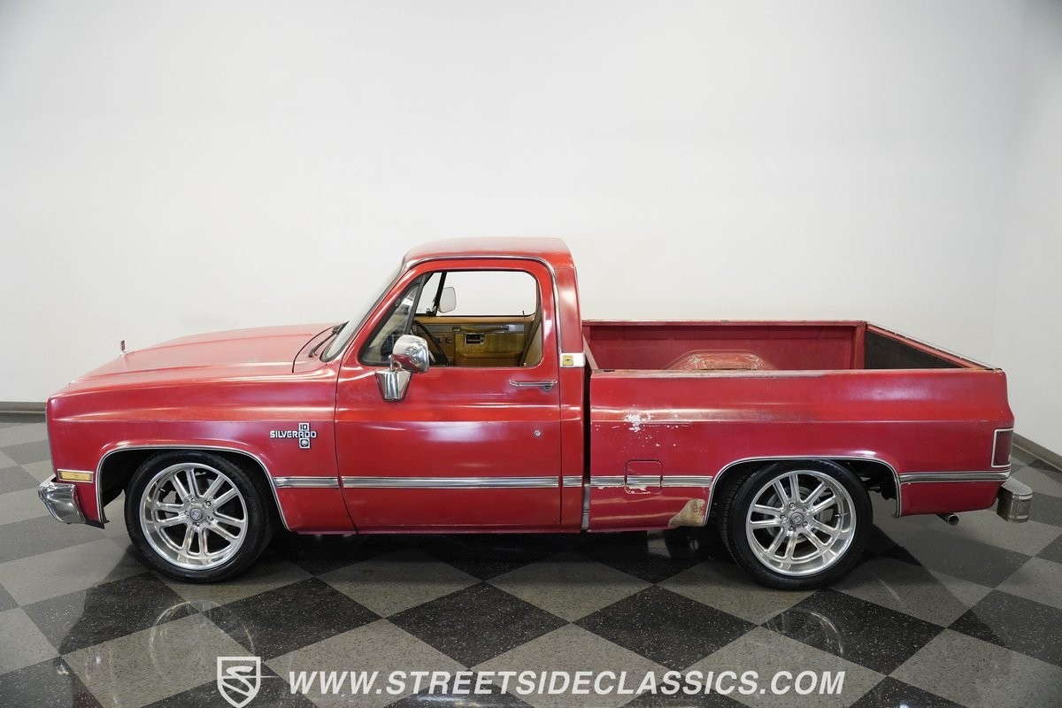 Chevrolet-C-10-1987-Pickup-Truck-10