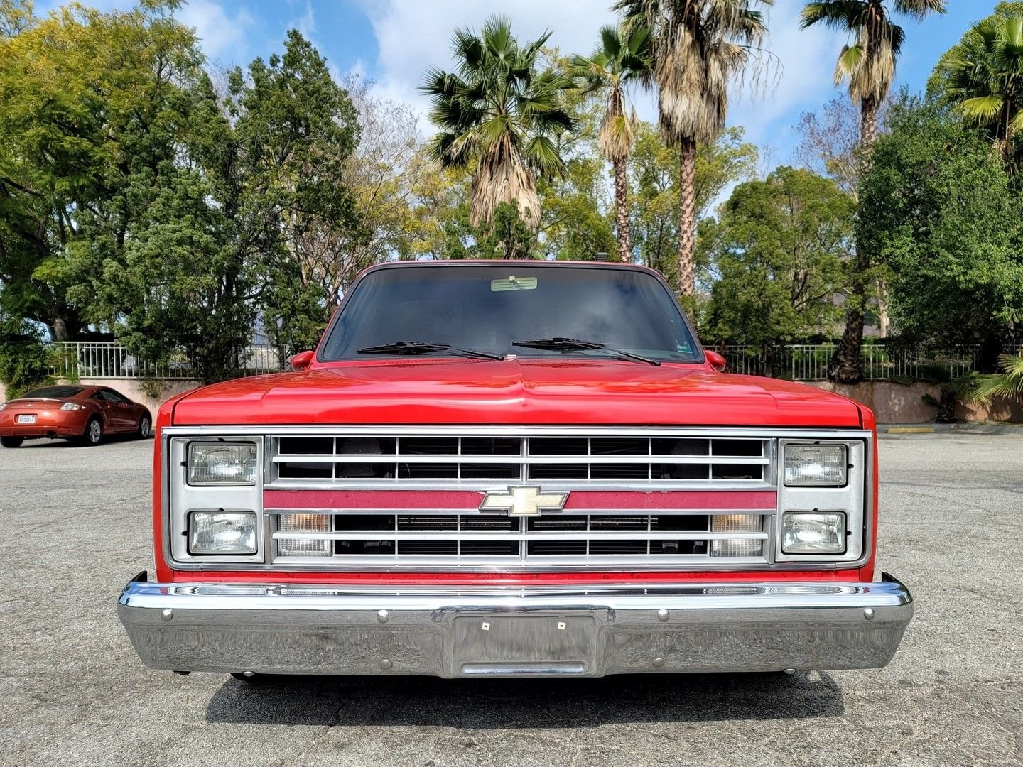 Chevrolet-C-10-1987-Pickup-Truck-2