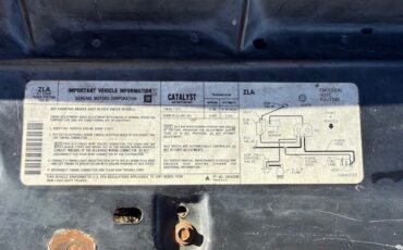 Chevrolet-C-10-1987-Standard-Cab-Pickup-13