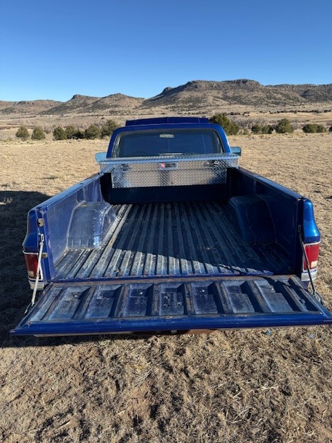 Chevrolet-C-10-1987-Standard-Cab-Pickup-14