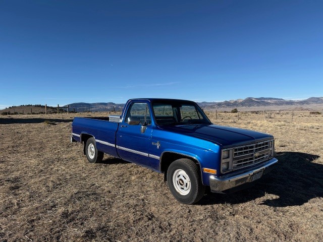 Chevrolet C-10 1987 Standard Cab Pickup
