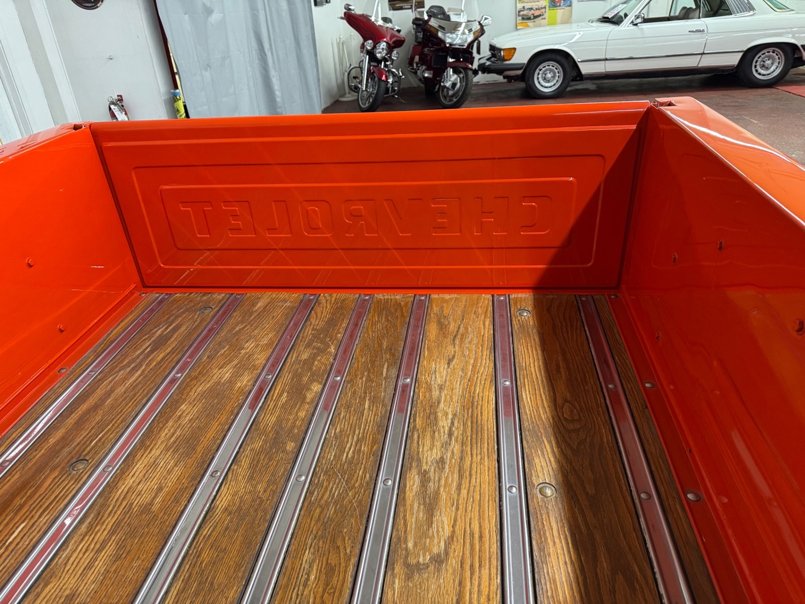 Chevrolet-C-10-LONG-BED-1968-2-DOOR-PICK-UP-15